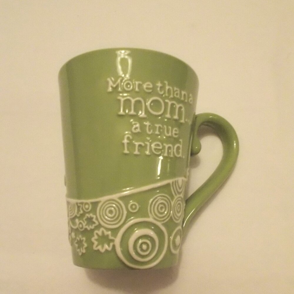 NWOT Chartreuse Mom's day mug